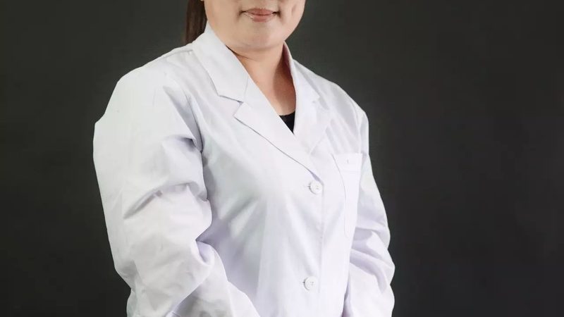 育儿嫂带睡，工作内容揭秘**